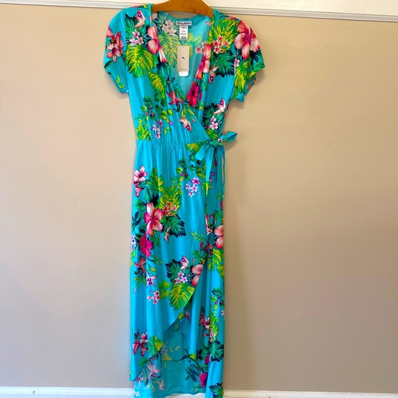 Tommy Bahama Dresses & Skirts - NEW Tommy Bahama blue summer floral maxi short sleeve dress